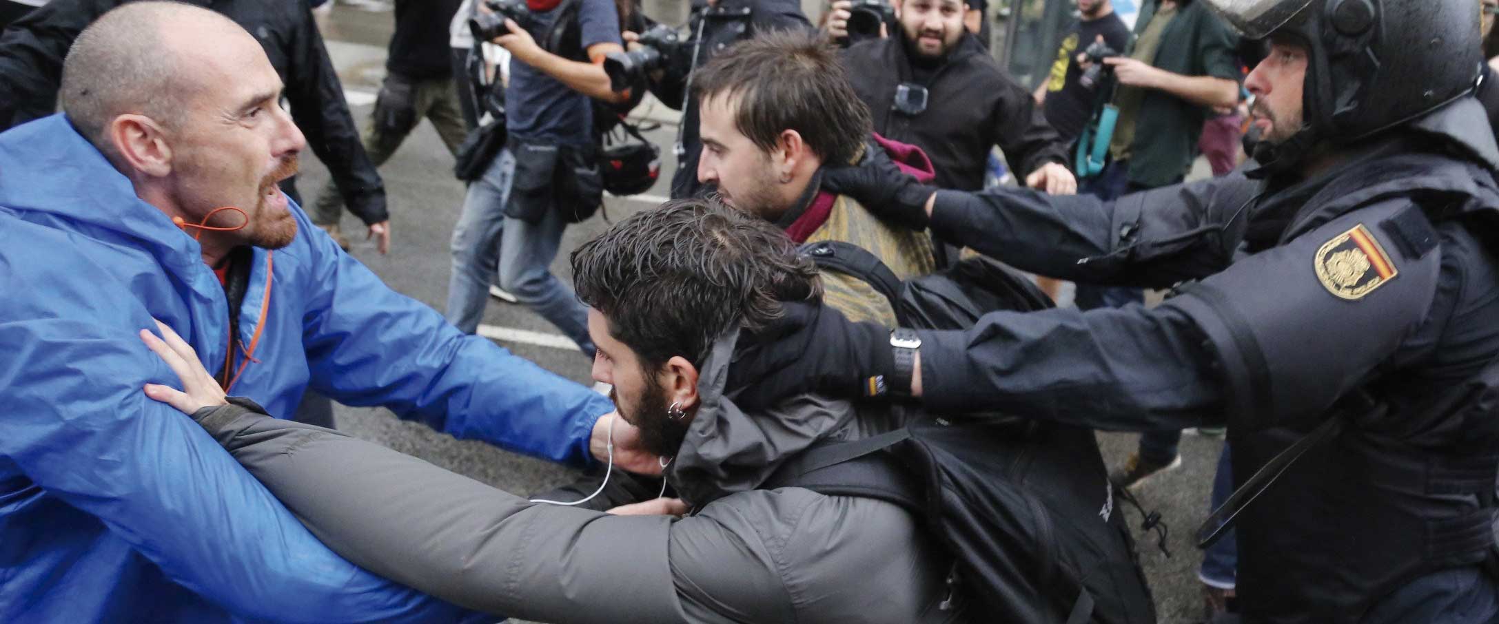 Repressió policial en el referèndum de l’1 d’octubre